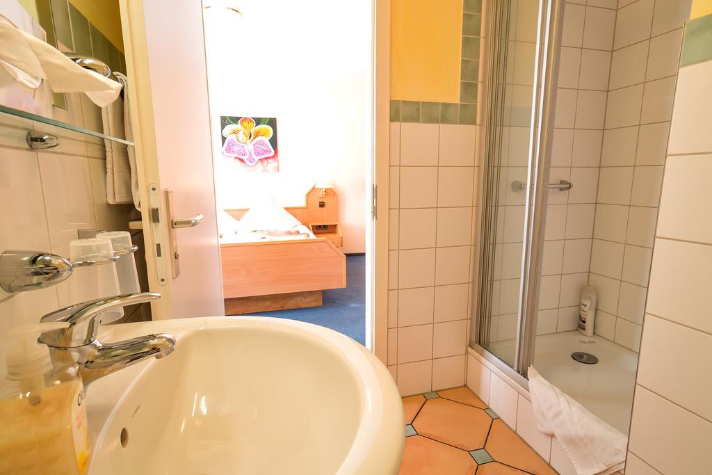 Hotel Zum Lieben Augustin Meersburg Exteriér fotografie