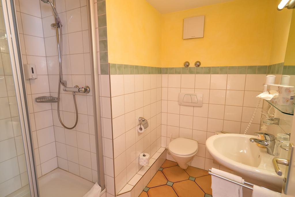 Hotel Zum Lieben Augustin Meersburg Pokoj fotografie