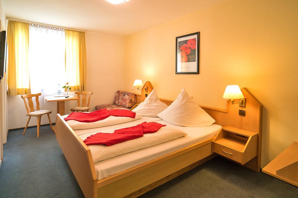 Hotel Zum Lieben Augustin Meersburg Pokoj fotografie