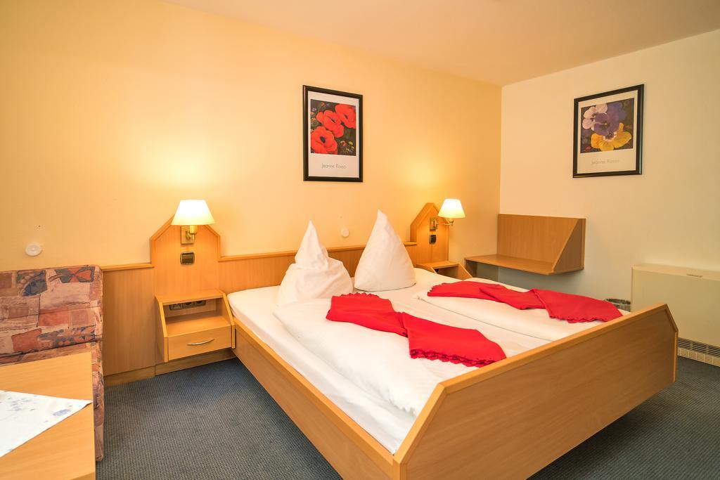 Hotel Zum Lieben Augustin Meersburg Pokoj fotografie