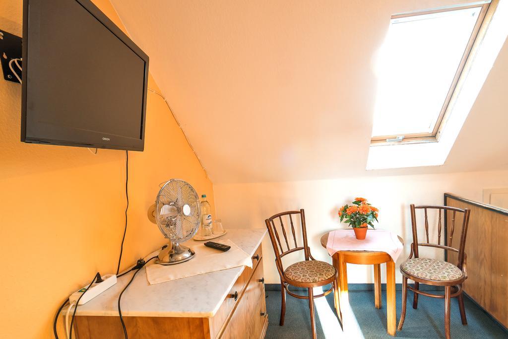 Hotel Zum Lieben Augustin Meersburg Pokoj fotografie