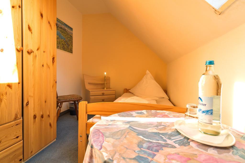 Hotel Zum Lieben Augustin Meersburg Pokoj fotografie