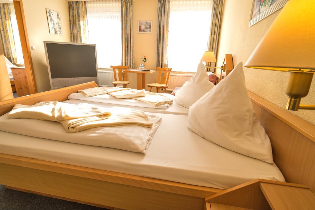 Hotel Zum Lieben Augustin Meersburg Pokoj fotografie